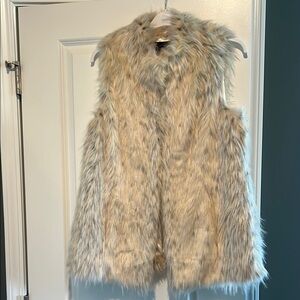 Rachel Zoe Faux Fur Puffer Vest in Cream